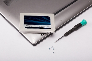 Disco rígido SSD 1TB Crucial MX500