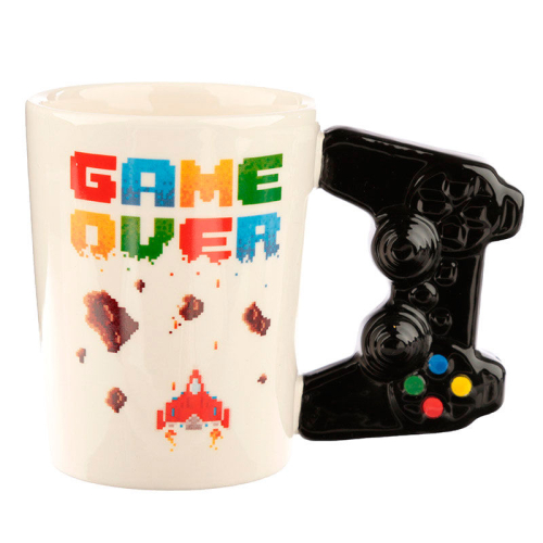 Caneca em Cerâmica Game Over com asa em formato de Comando