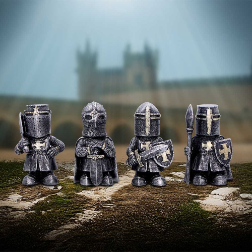 Figura Nemesis Now:Knights in Shining Armour (Silver) (Sortido)