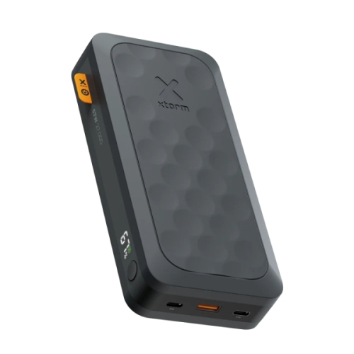 Xtorm FS5271 Powerbank 27.000 mAh 67W - 2x USB-C,1X USB A - QC 3.0 - Compacta y Elegante - Color Negro